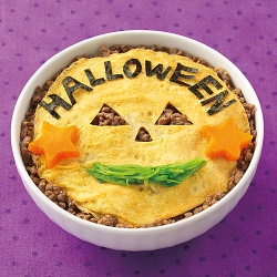 ハロウィンそぼろ丼