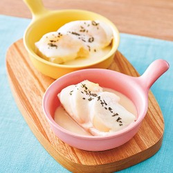 桃とチーズのトースト