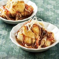 揚げ豆腐のもずくあんかけ