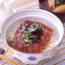 鉄火丼