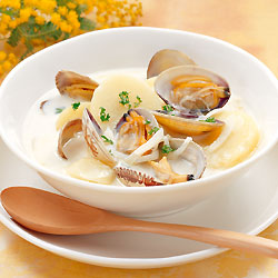 あさりと新じゃがのクリーム煮