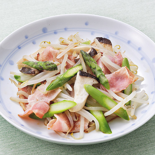 ベーコンとアスパラの蒸し焼きポン酢風味