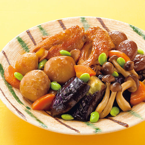 秋野菜と鶏肉の煮物 おすすめレシピ ダイエー ごはんがおいしくなるスーパー 秋野菜と鶏肉の煮物 おすすめレシピ ダイエー ごはんがおいしくなるスーパー