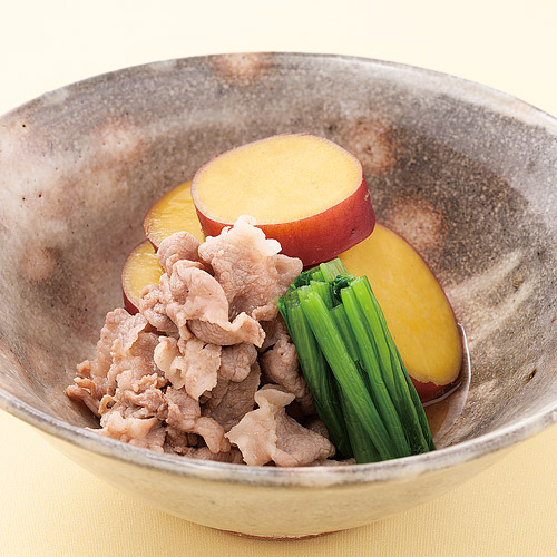 さつまいもと豚肉の煮物