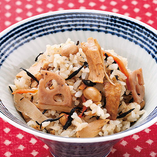 ひじきとツナの炊き込みご飯