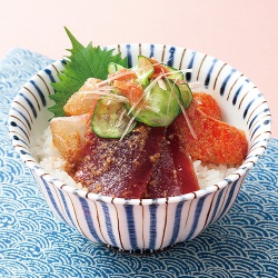 ごま風味の海鮮丼