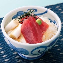 三日とろろのねぎま丼