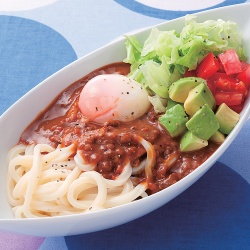 "カフェ風 冷たいカレーうどん"