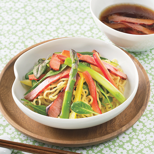 カラフル野菜つけ麺