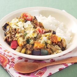 野菜とチーズのキーマーカレー