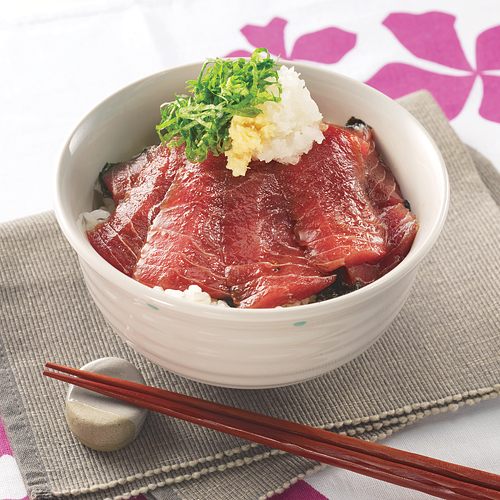 づけまぐろの丼