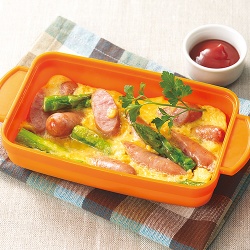 電子レンジでウインナーオムレツ