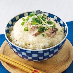 さば缶とろろかけ発芽米ご飯