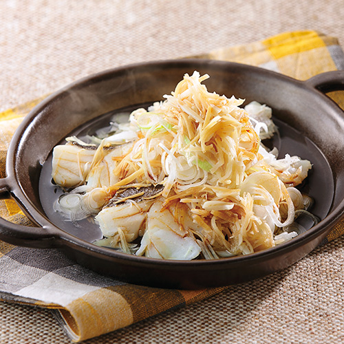 蒸し魚の香味野菜のせ