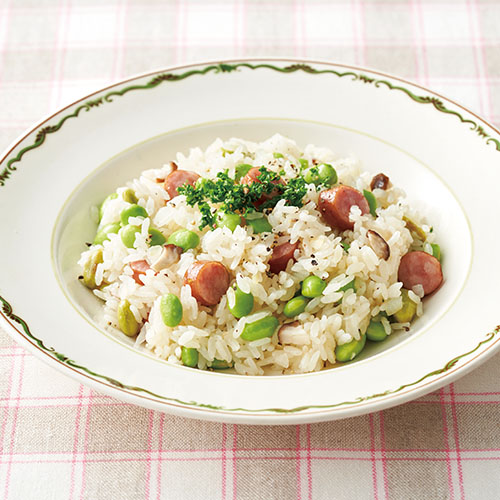 枝豆とソーセージの炊き込みピラフ