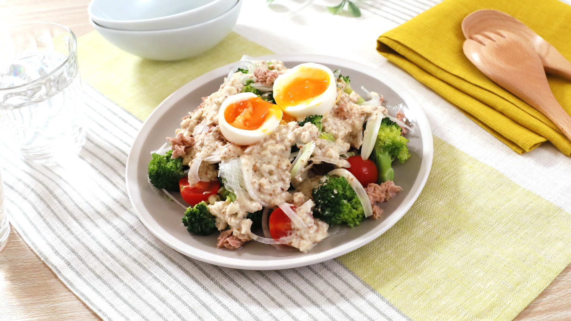 ブロッコリーのパリパリ麺サラダ おすすめレシピ ダイエー食の情報