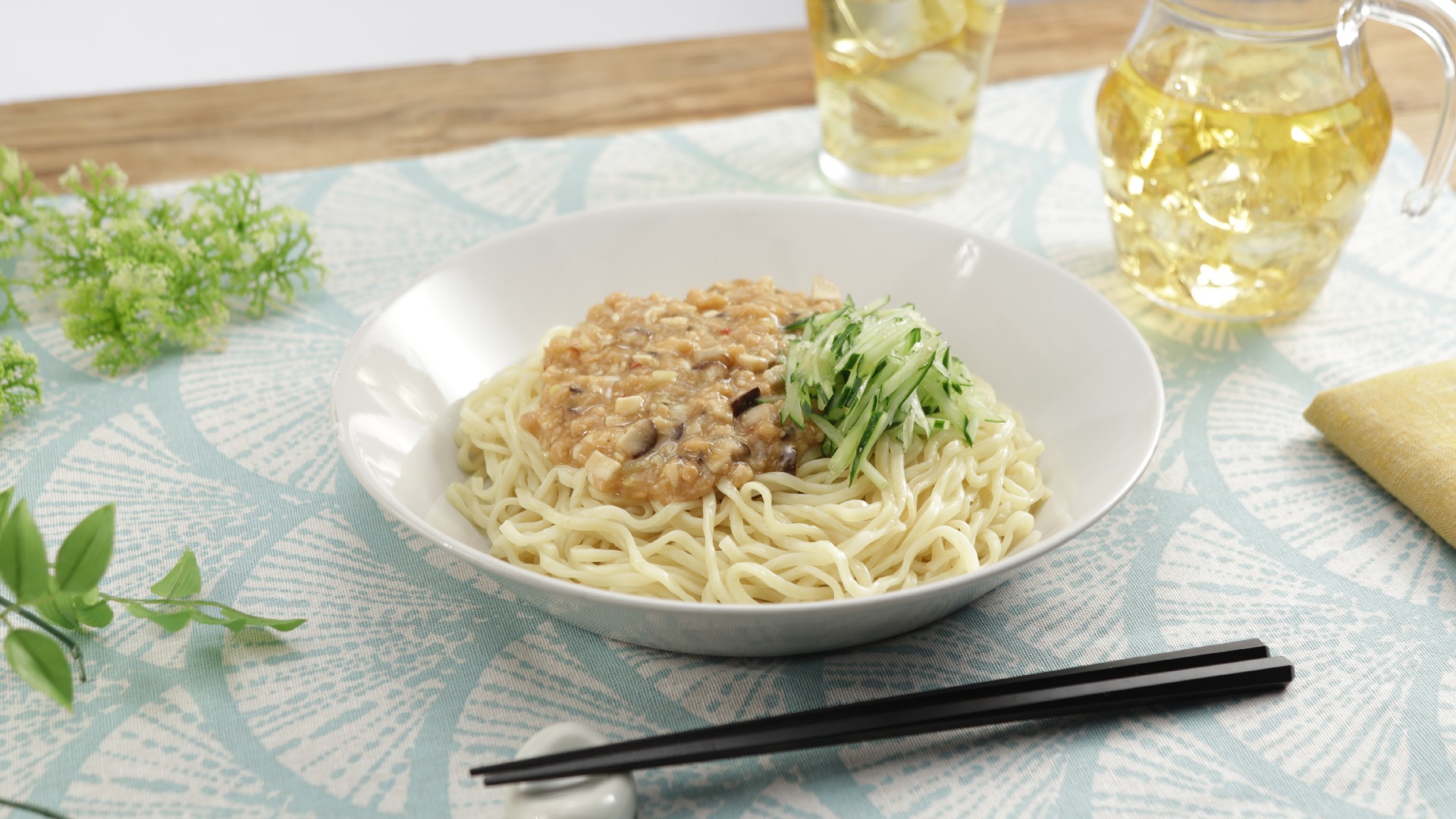 レンジで作れる！大豆ミートでコク旨ジャージャー麺