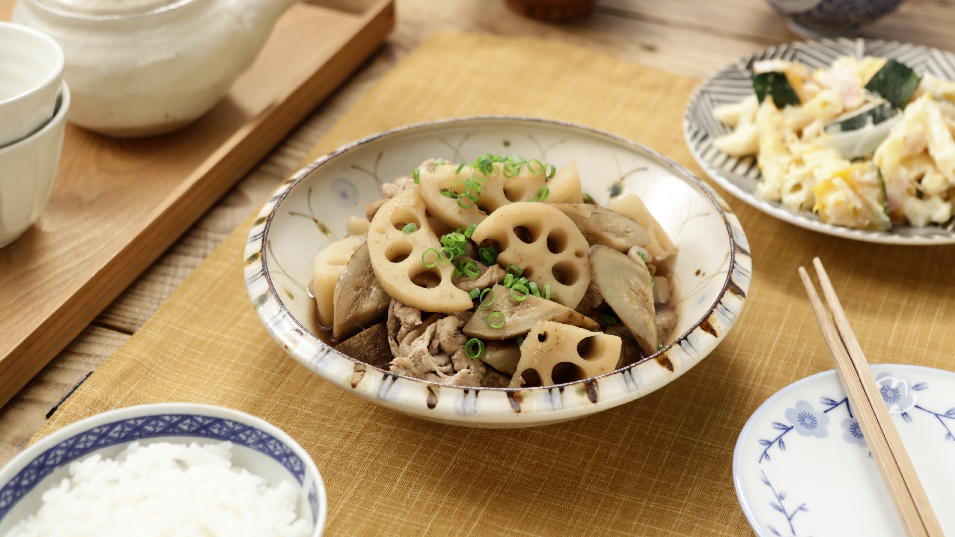 フライパンで作る！豚と根菜の甘辛煮物