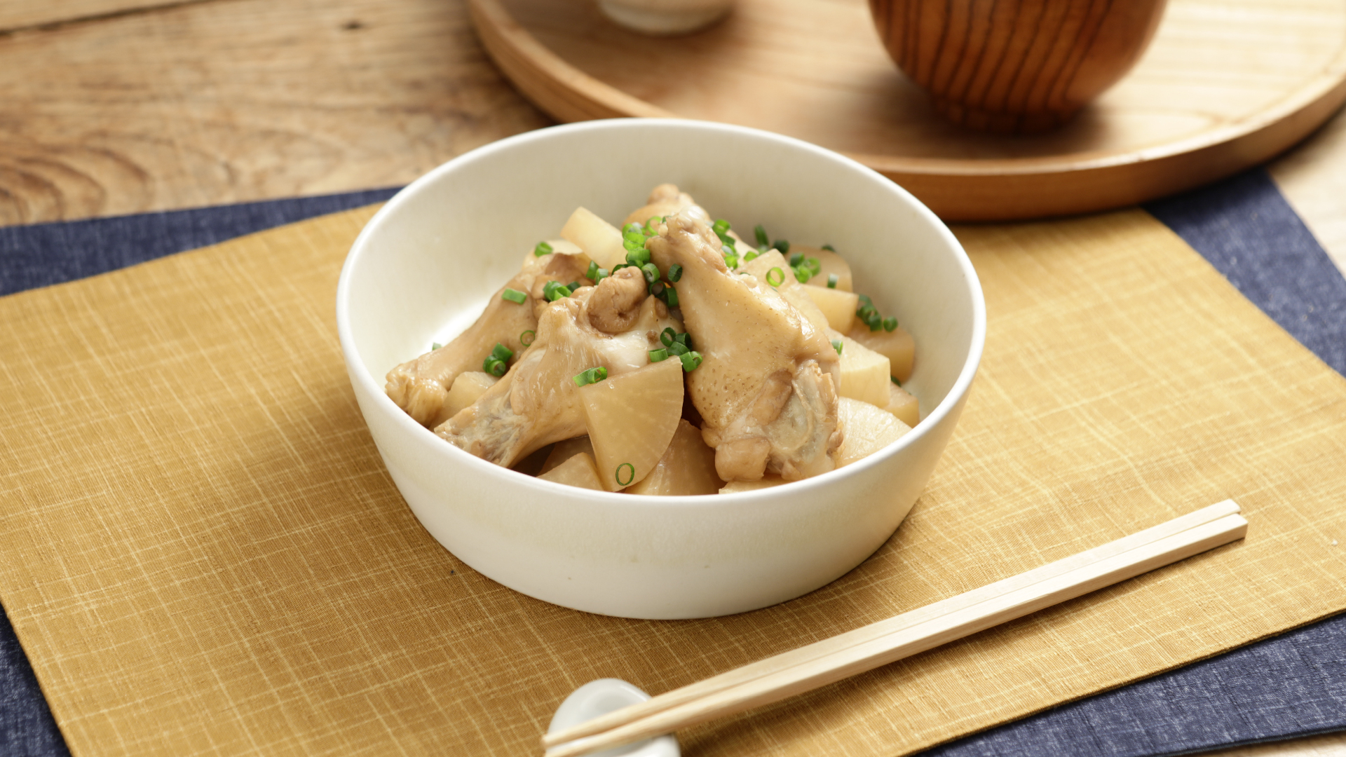 ぽん酢で簡単！手羽元と大根のさっぱり煮