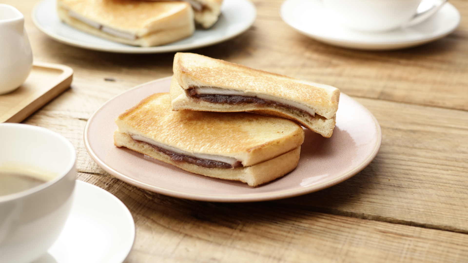 おうちでカフェ気分♪あん餅バターサンド