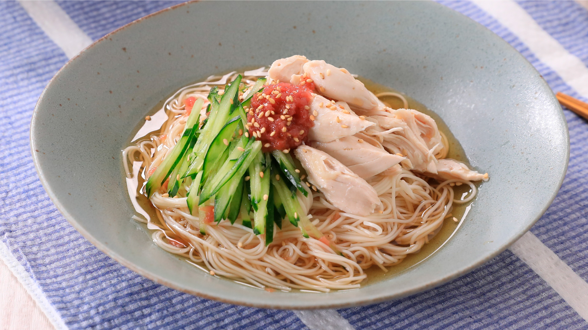 暑い日に！梅ささみきゅうりそうめん