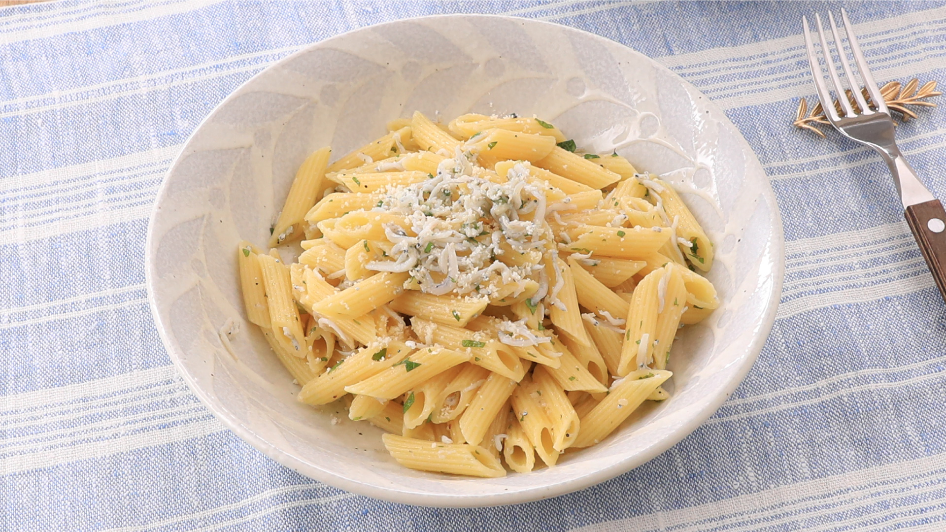 さっぱり美味しい！しらすと大葉の冷製ペンネ